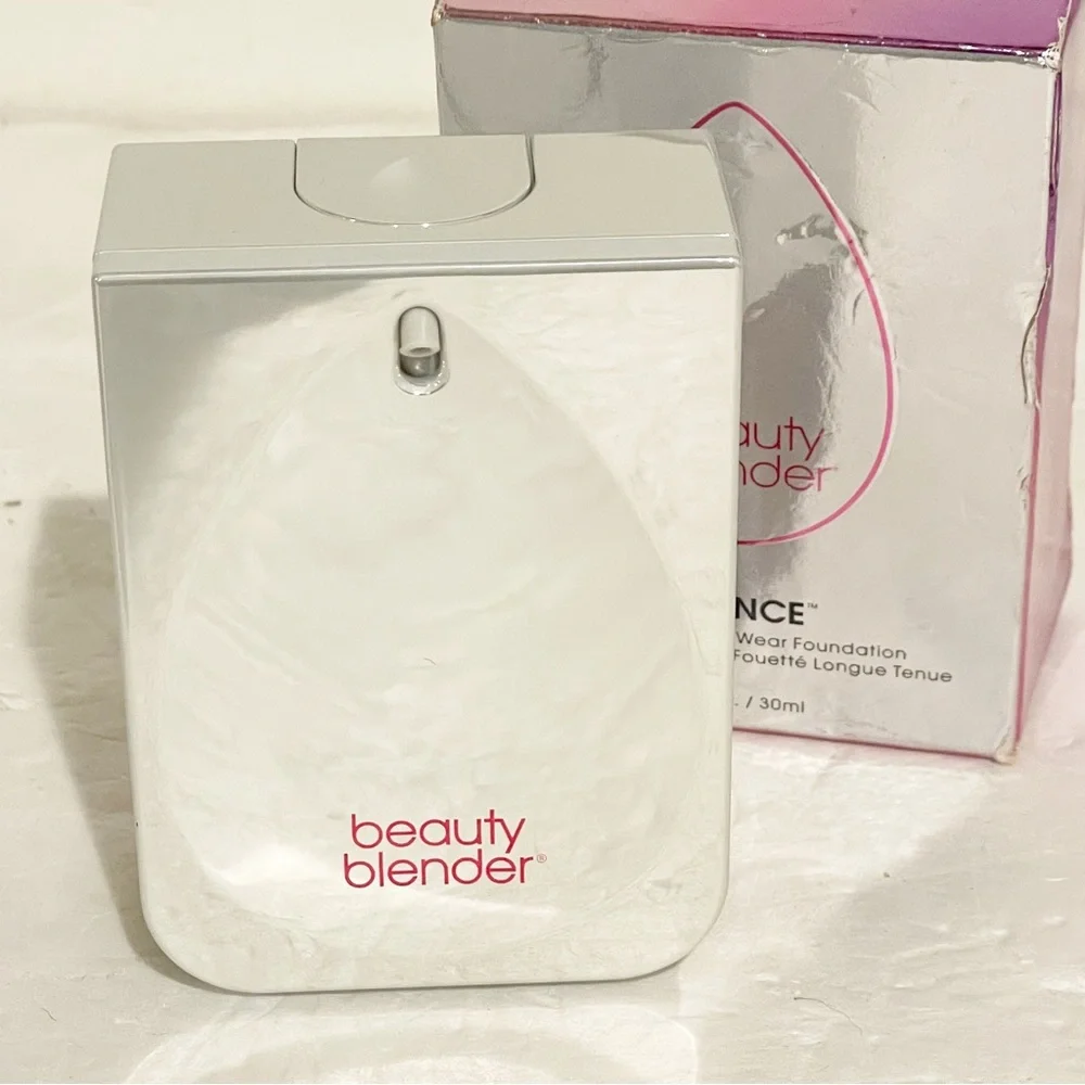 Beauty Blender‎ Bounce Liquid Whip Long Wear Foundation Shade 4.40 New in Box